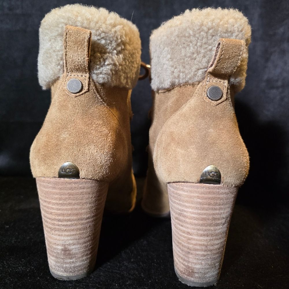 Ugg Womens Size 9 - Picture 7 of 10
